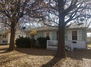 1428 W Hamilton St, Springfield, MO 65802