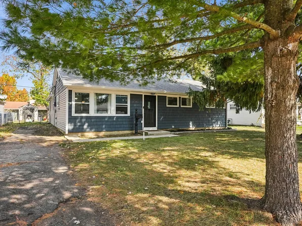 4340 Packard Dr, Hilliard, OH 43026