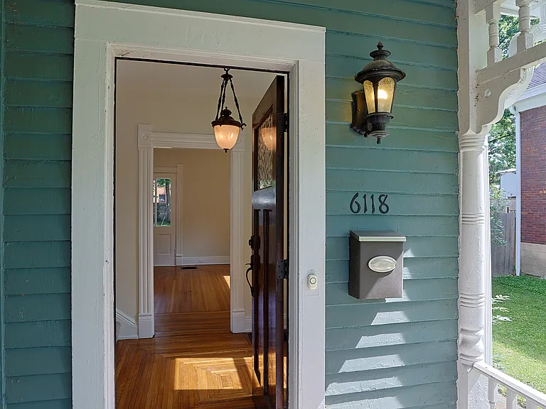 6118 Prentice St — Photo 14
