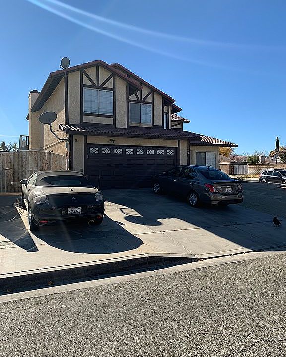1st image of 740 E Avenue J9