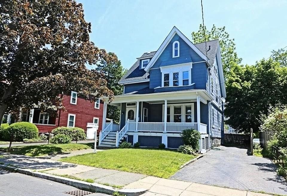 1st image of 140 Cottage Park Rd