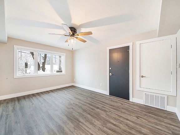 3rd image of 154 S Fremont St NE APT 2