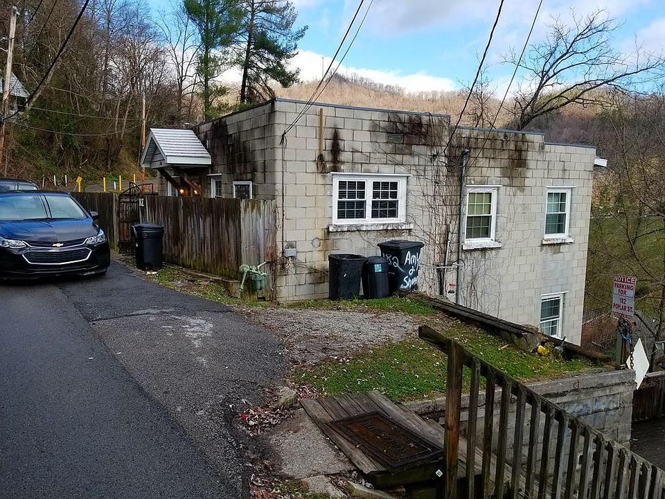 1st image of 186 Poplar St