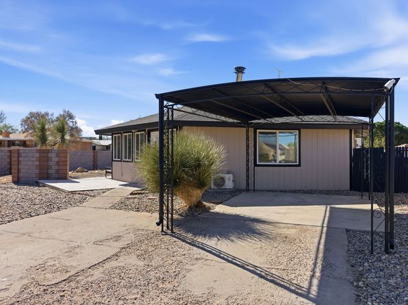 6352 Avenida La Costa NE
