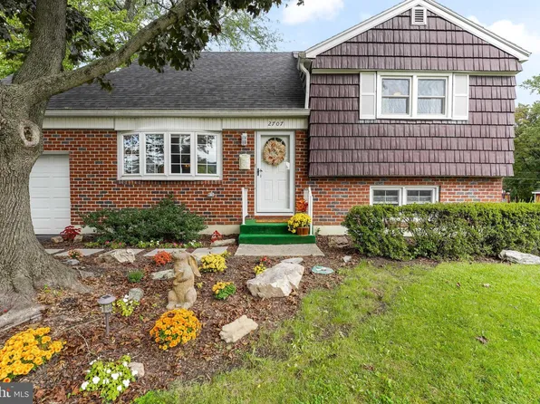 2707 Avon Ave, Sinking Spring, PA 19608