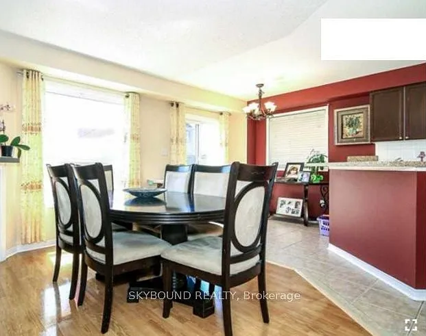3 bed, $3,000 — Photo 3