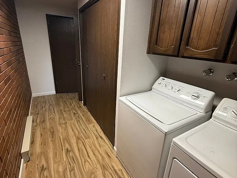 2209 Colby Ave #4 — Photo 24