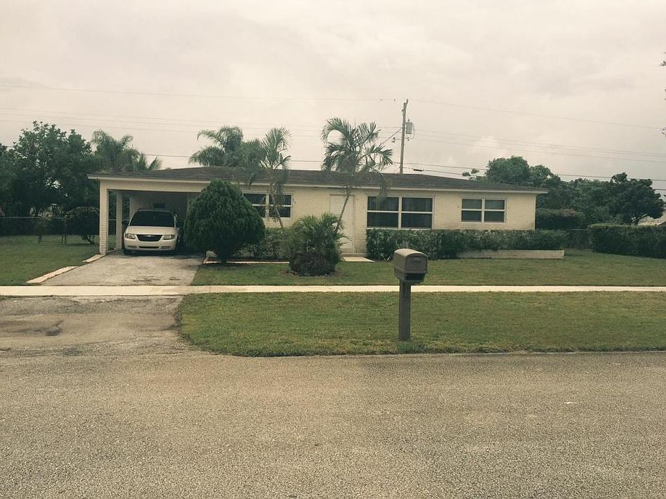 1st image of 1550 Woodland Ave
