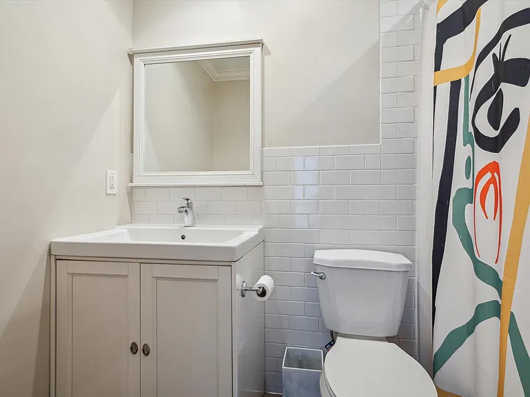 2107 Morgan St — Photo 12