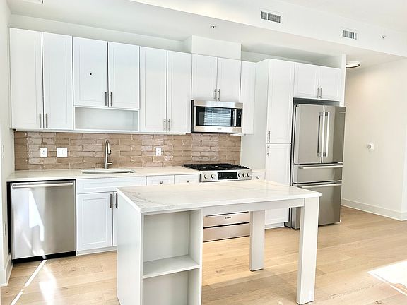 4th image of 6803 Cameron Dr NW #111