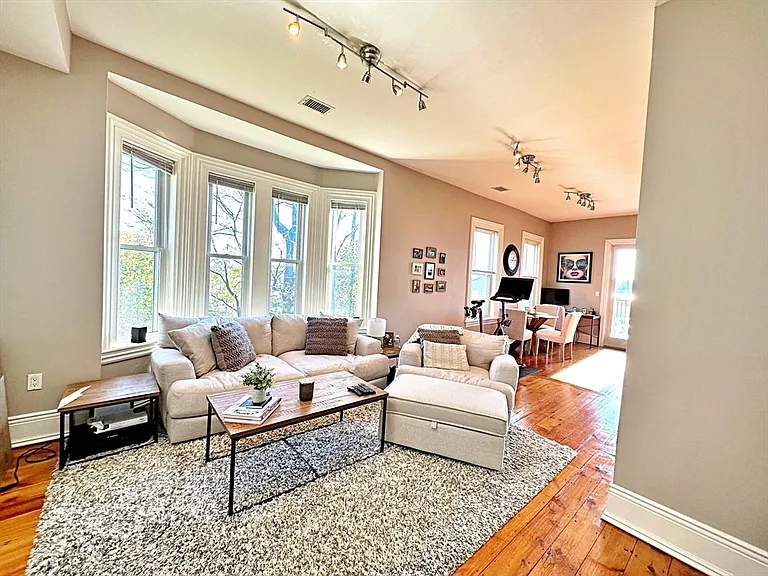 227 Webster St #1 — Photo 3