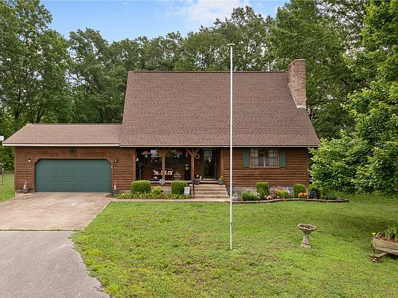 2nd image of 4958 Rock Springs Rd