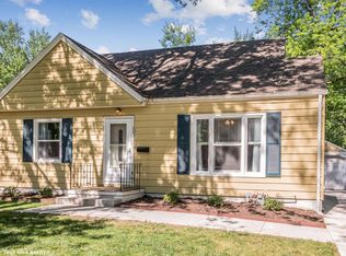 3438 54th St, Des Moines, IA 50310