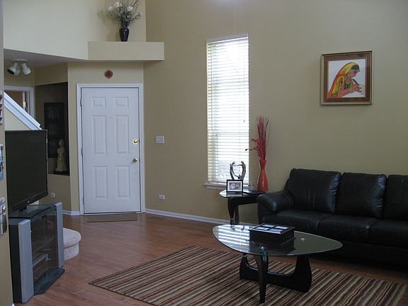 3rd image of 1524 E Chivalry Ct