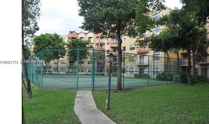 8215 Lake Dr #105 — Photo 19