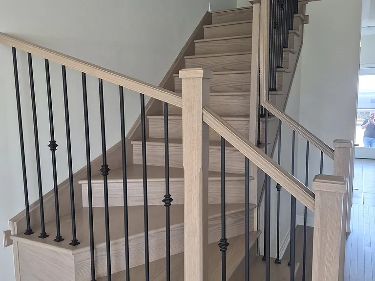 1126 Trudeau Dr — Photo 4