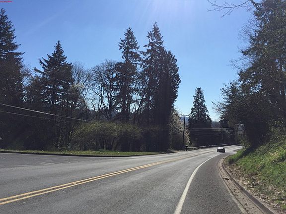 5th image of 131 Beacon Hill Dr