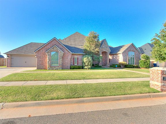 2nd image of 19513 Talavera Ln