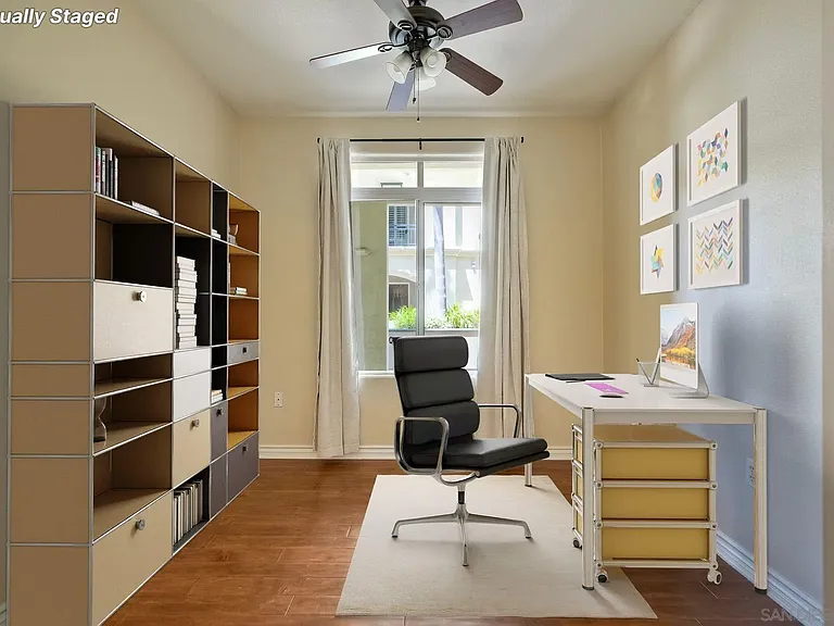 Studio/Study/Office