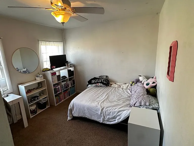 1604 College St #1606 — Photo 7