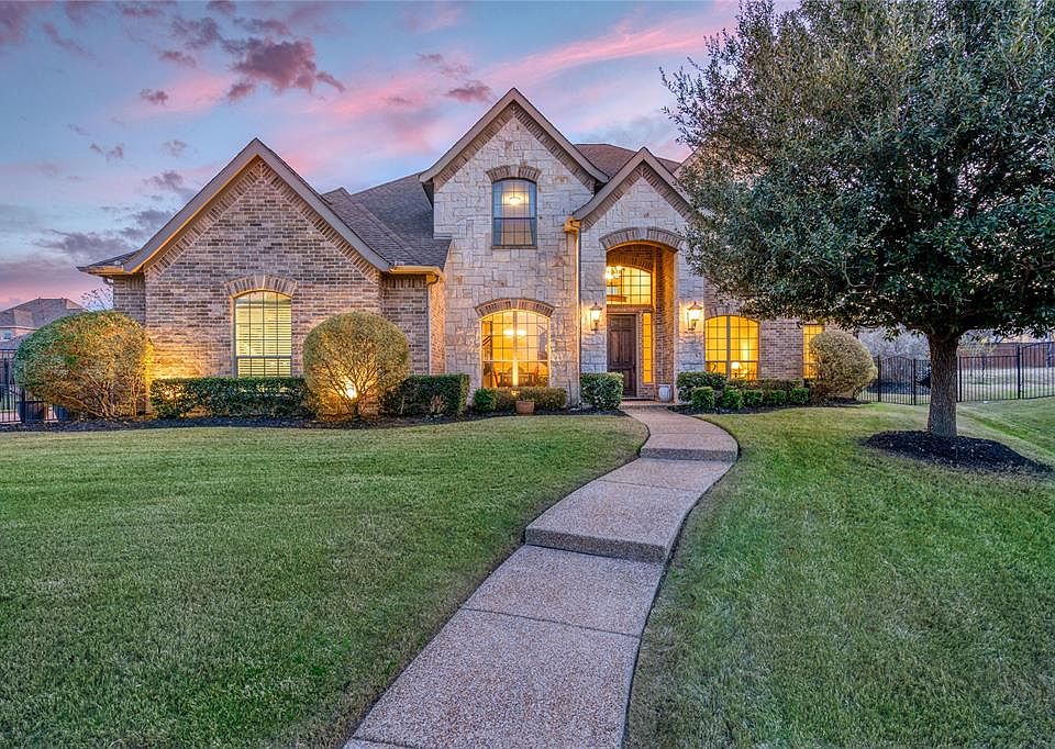 1st image of 301 Boulder Dr