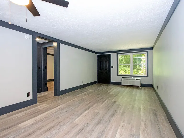 2506 S Columbus Rd — Photo 4