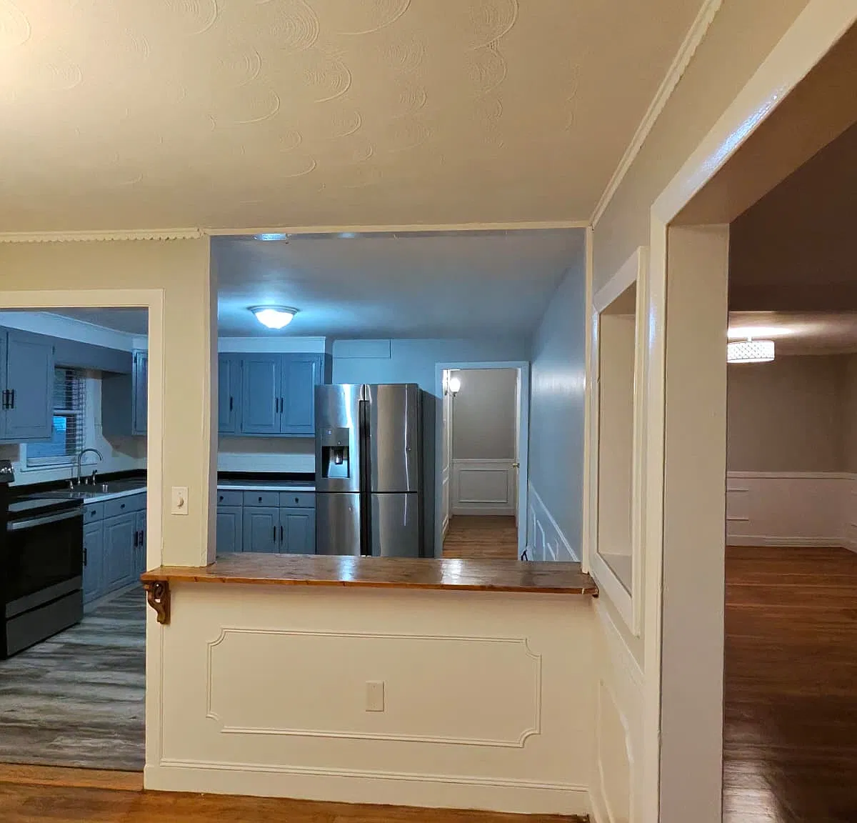3 bed, 1150 sqft, $3,500 — Photo 3