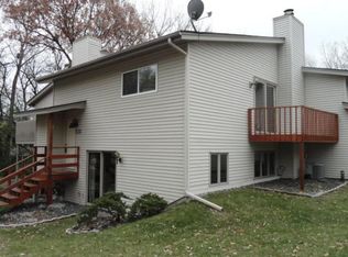 5515 E Bavarian Pass NE, Fridley, MN 55432