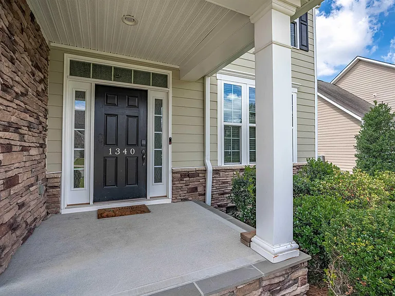 1340 Beechfern Cir — Photo 4