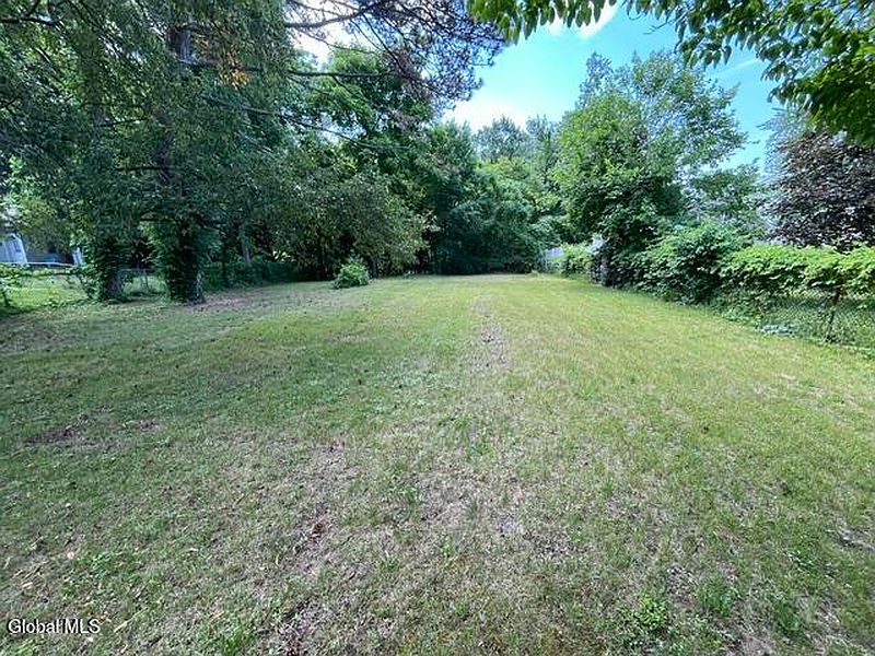 4th image of 134 Osborne Road