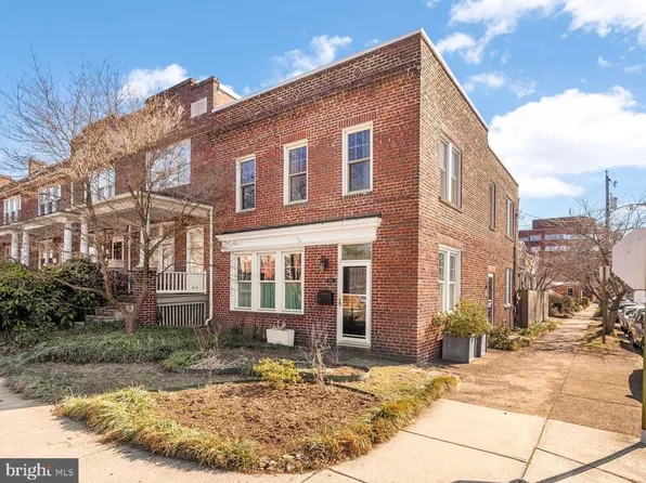 1422 Cameron St, Alexandria, VA 22314