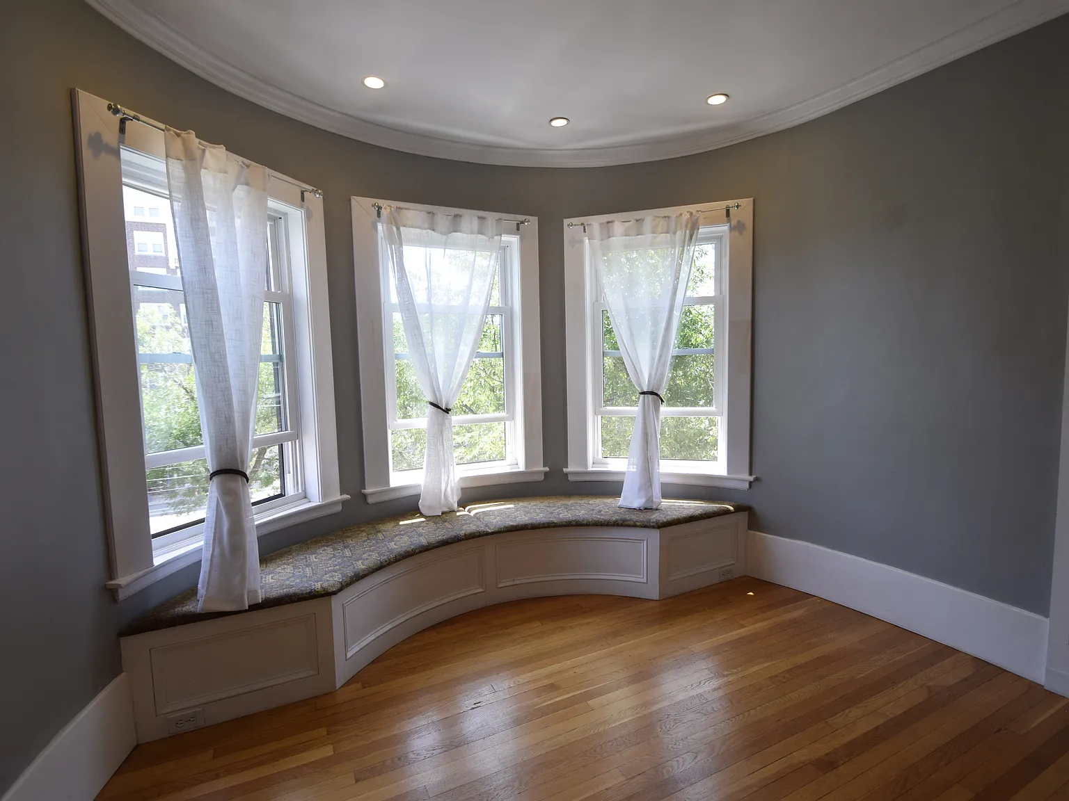 1 bed, 800 sqft, $3,400 — Photo 4