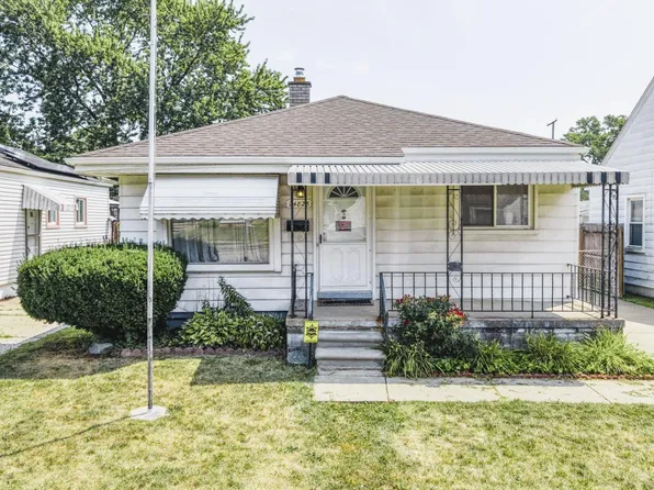 24828 Laetham Ave, Eastpointe, MI 48021