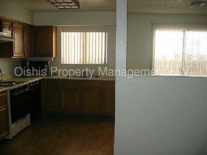 2nd image of 2813 Gentilly Ln