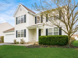395 Streamwater Dr, Blacklick, OH 43004