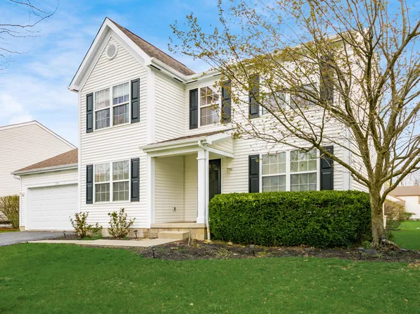 395 Streamwater Dr, Blacklick, OH 43004