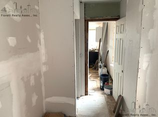 1 Goodridge Ct APT 1R, Boston, MA 02113