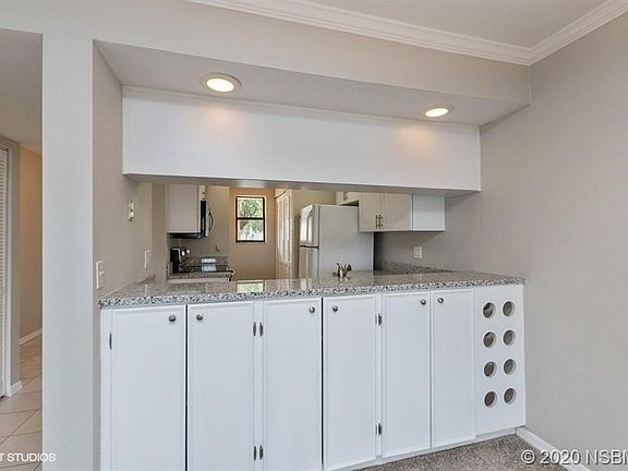 5th image of 458 Bouchelle Dr APT 104
