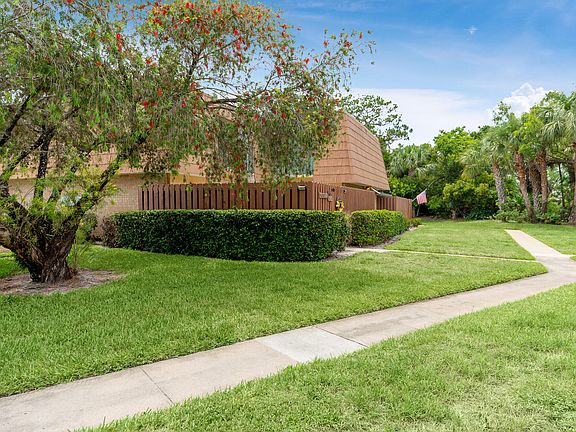 5th image of 6057 SE Riverboat Drive #824