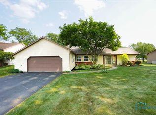 1208 Woodworth Dr, Findlay, OH 45840