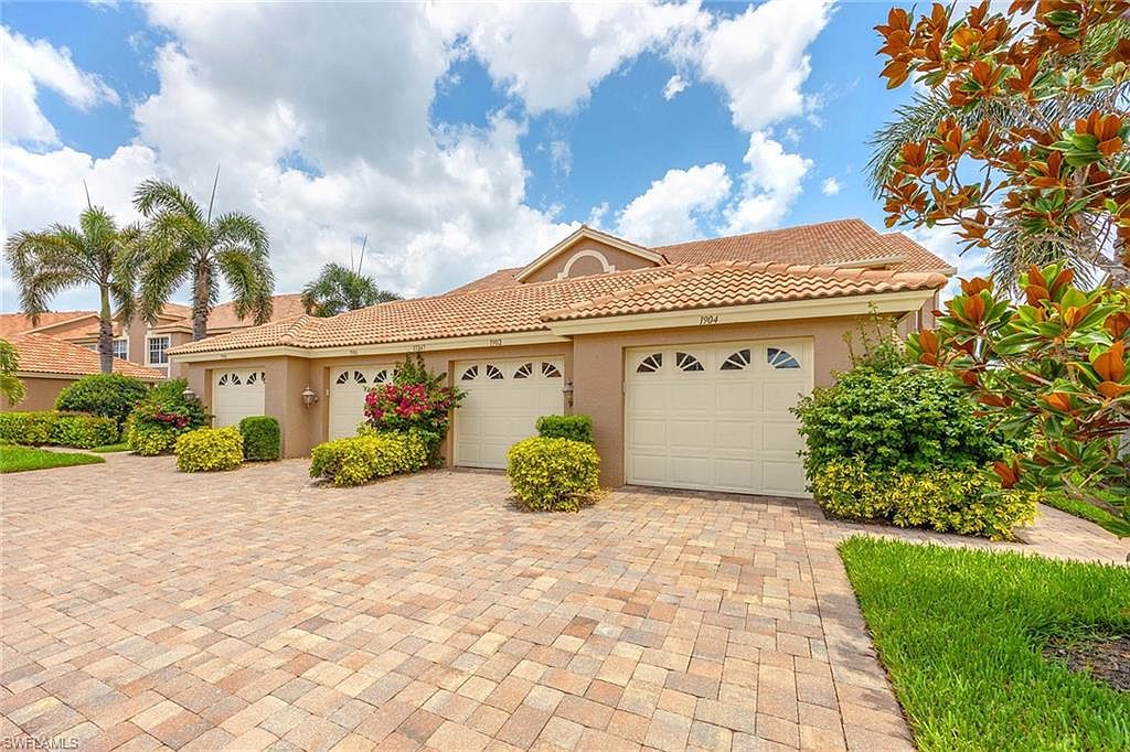 13247 Sherburne Cir APT 1901