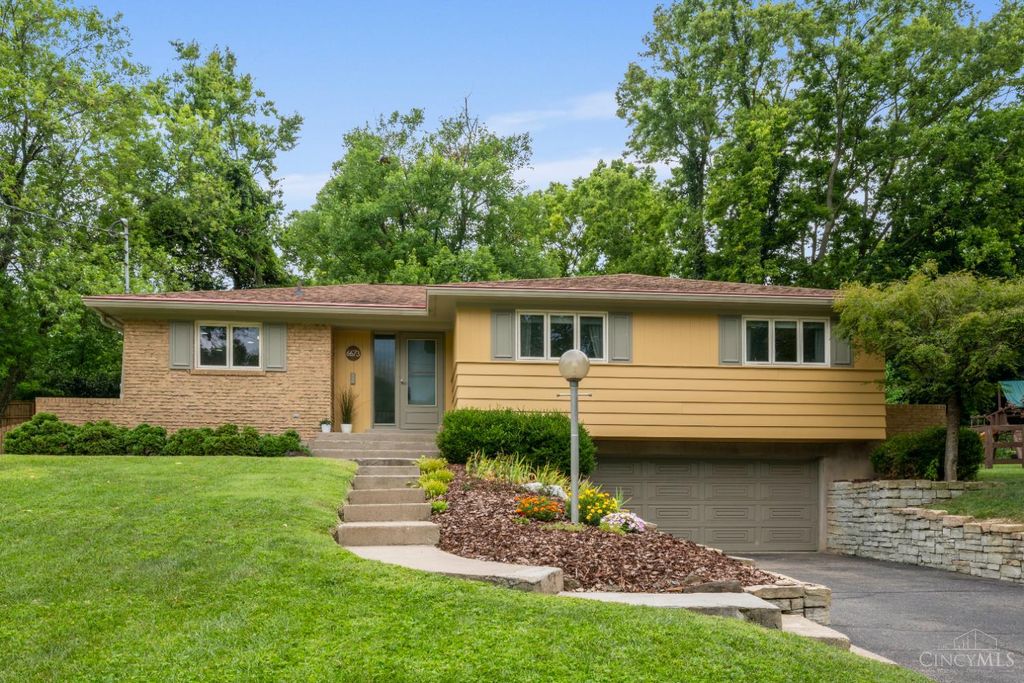 Real estate listing image