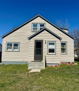 122 3rd Ave NW, Cut Bank, MT, 59427