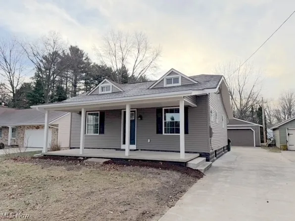 312 E 21st St, Dover, OH 44622