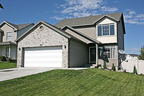 1st image of 398 W Vineyard Way