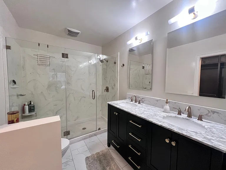 2355 Cherry St — Photo 69