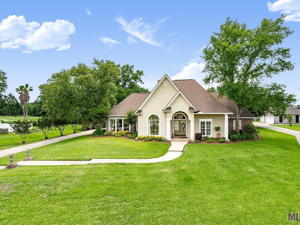 1st image of 26135 Whispering Pines Ave