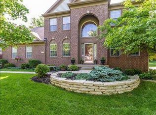 7633 Prairie View Ln, Indianapolis, IN 46256