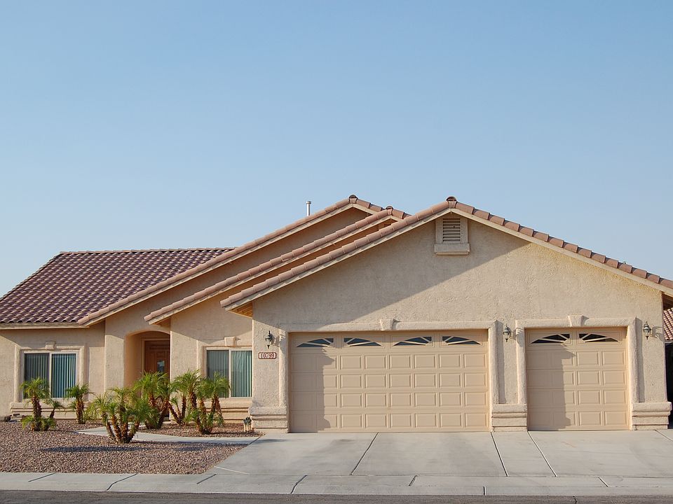 1st image of 10799 E 39th Pl