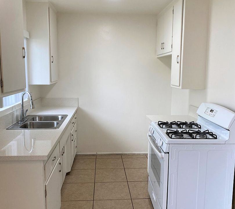 1st image of 821 N Eucalyptus Ave #E18
